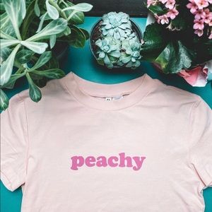 PEACHY tee.